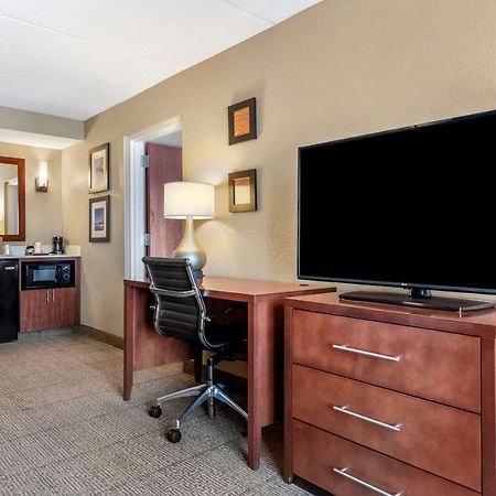 Comfort Inn & Suites Orlando North Сэнфорд Экстерьер фото