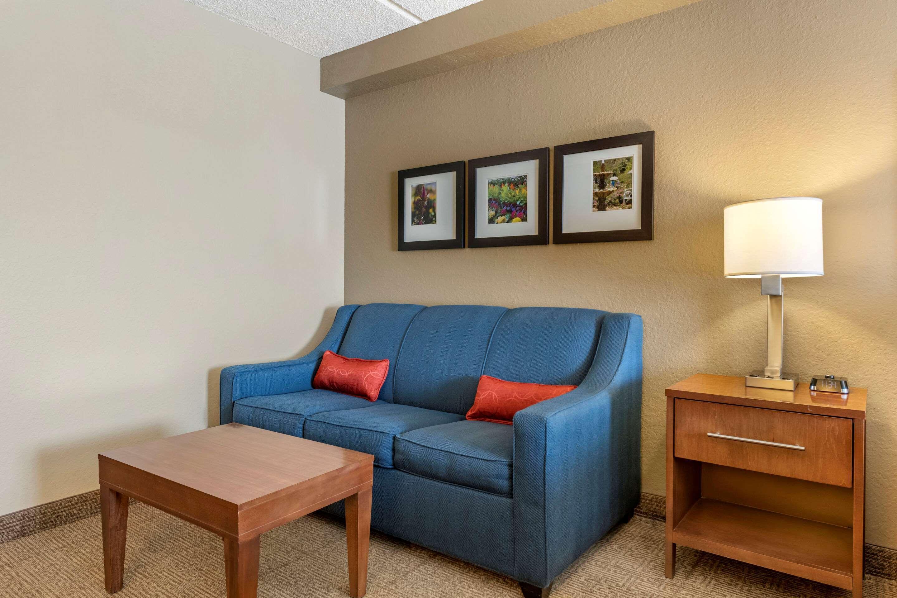 Comfort Inn & Suites Orlando North Сэнфорд Экстерьер фото