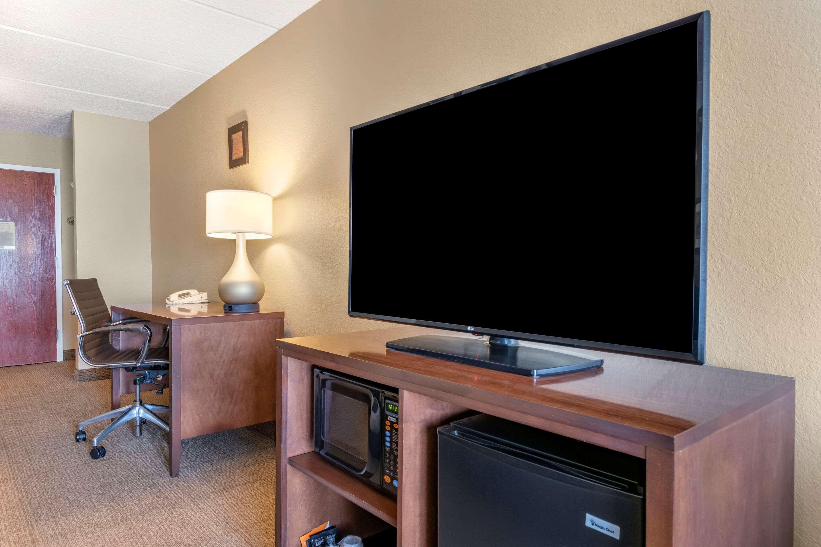 Comfort Inn & Suites Orlando North Сэнфорд Экстерьер фото