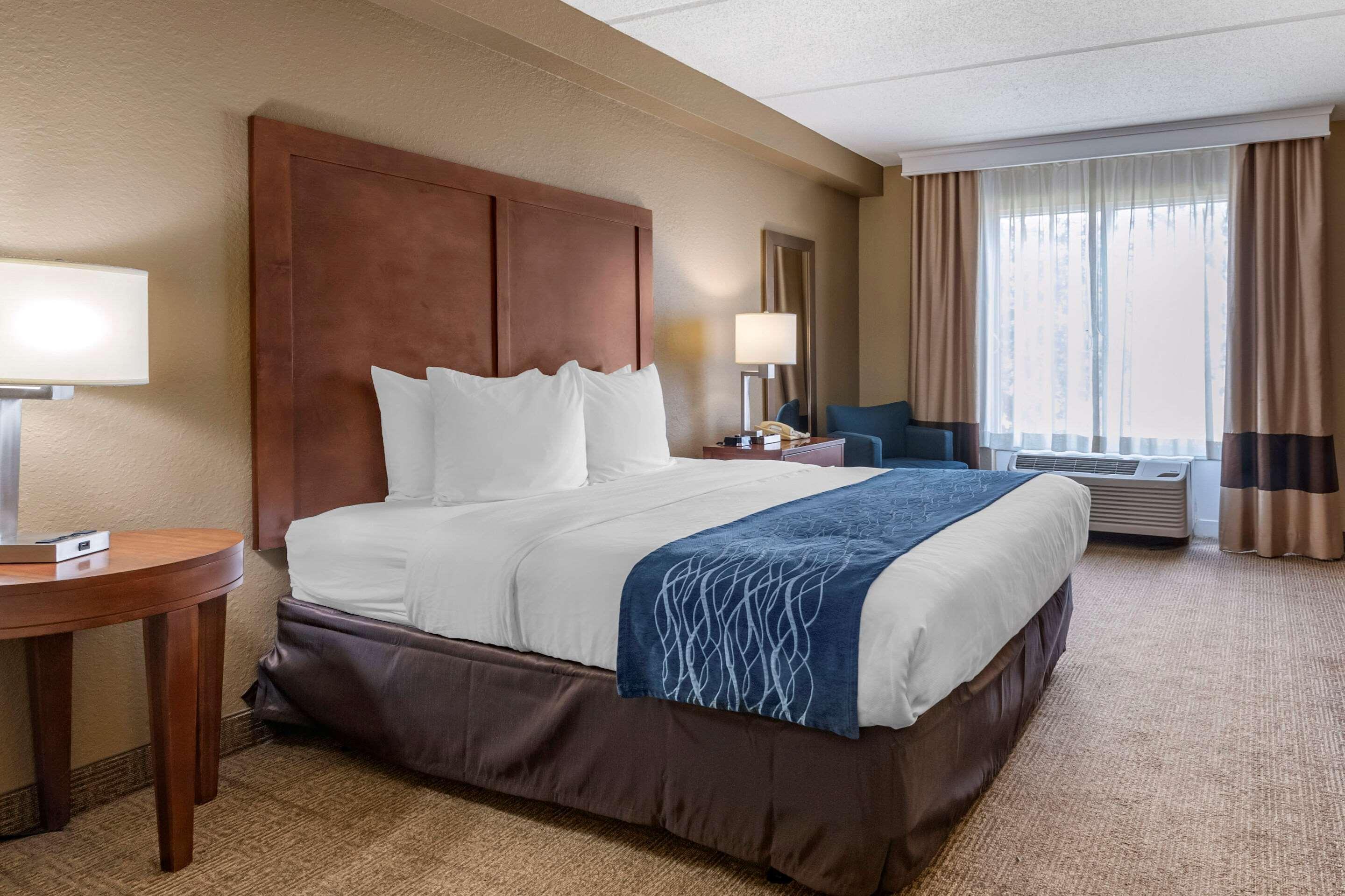 Comfort Inn & Suites Orlando North Сэнфорд Экстерьер фото