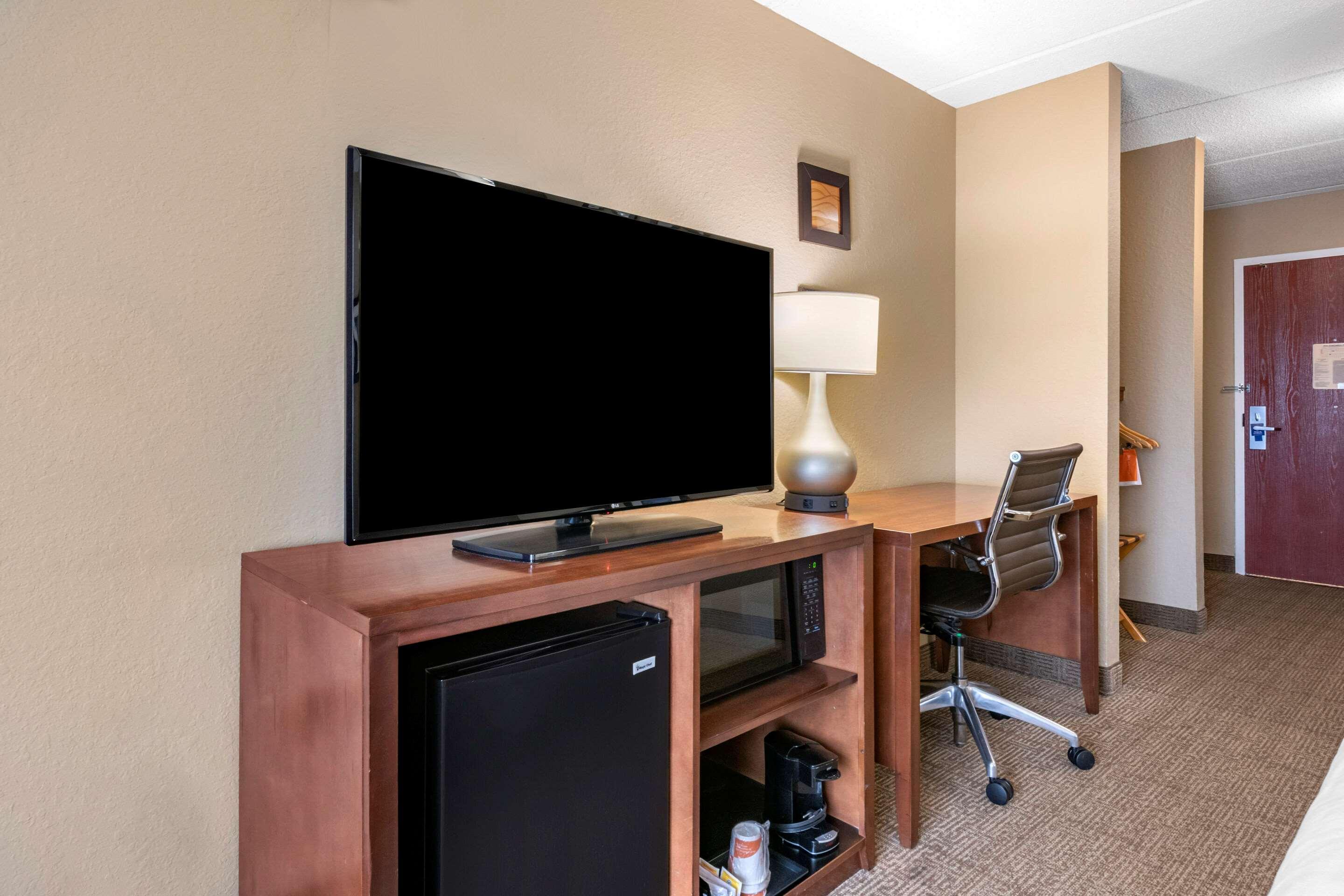 Comfort Inn & Suites Orlando North Сэнфорд Экстерьер фото