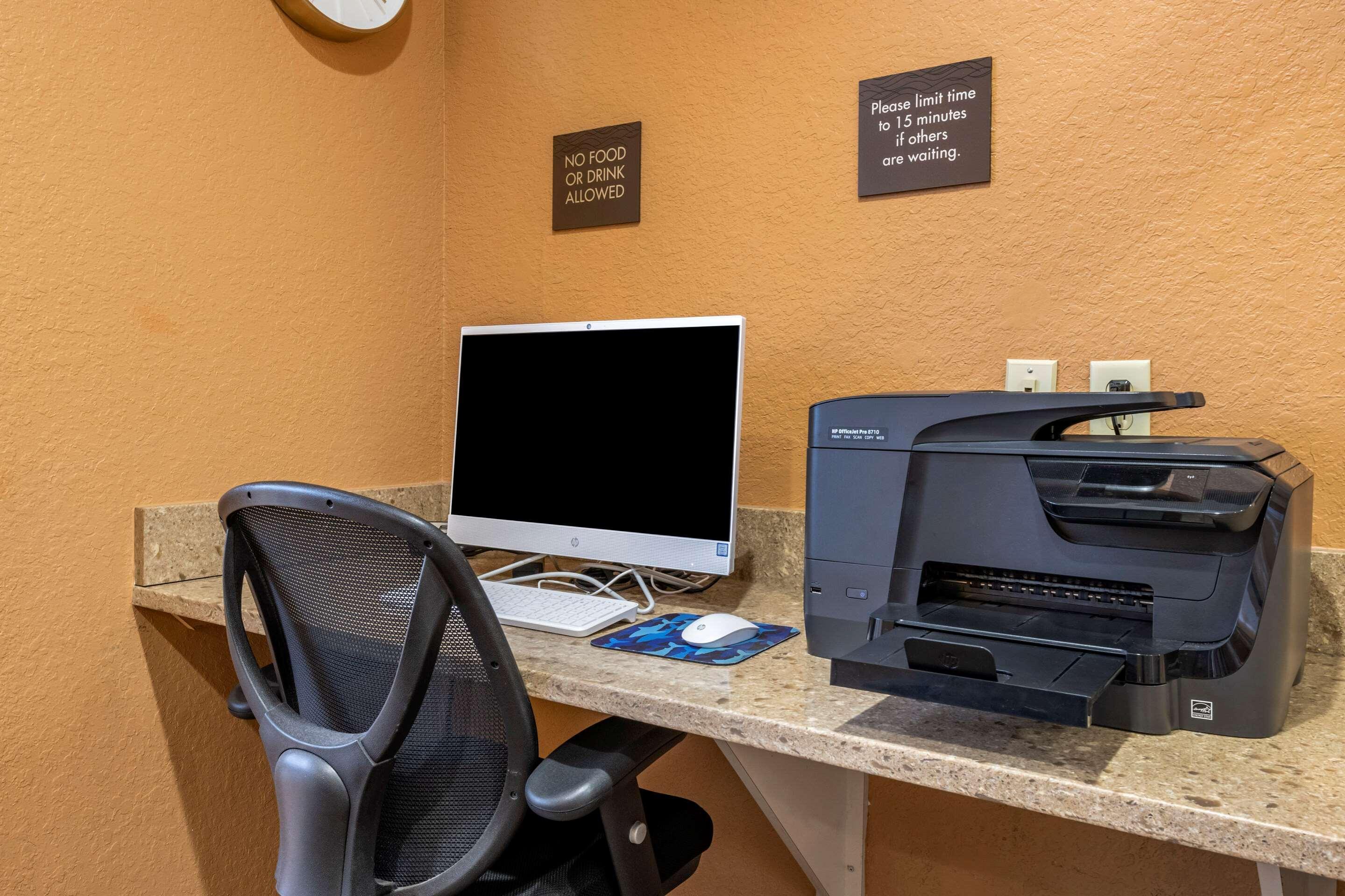Comfort Inn & Suites Orlando North Сэнфорд Экстерьер фото