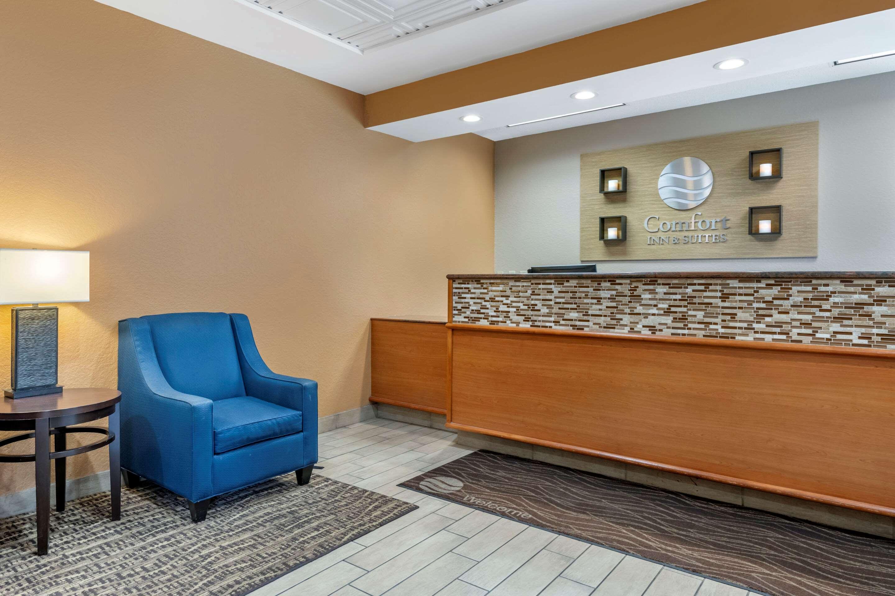 Comfort Inn & Suites Orlando North Сэнфорд Экстерьер фото